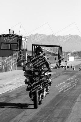 media/Mar-09-2025-TrackXperience (Sun) [[4c2000c718]]/1-Around the Pits-Pre Grid/